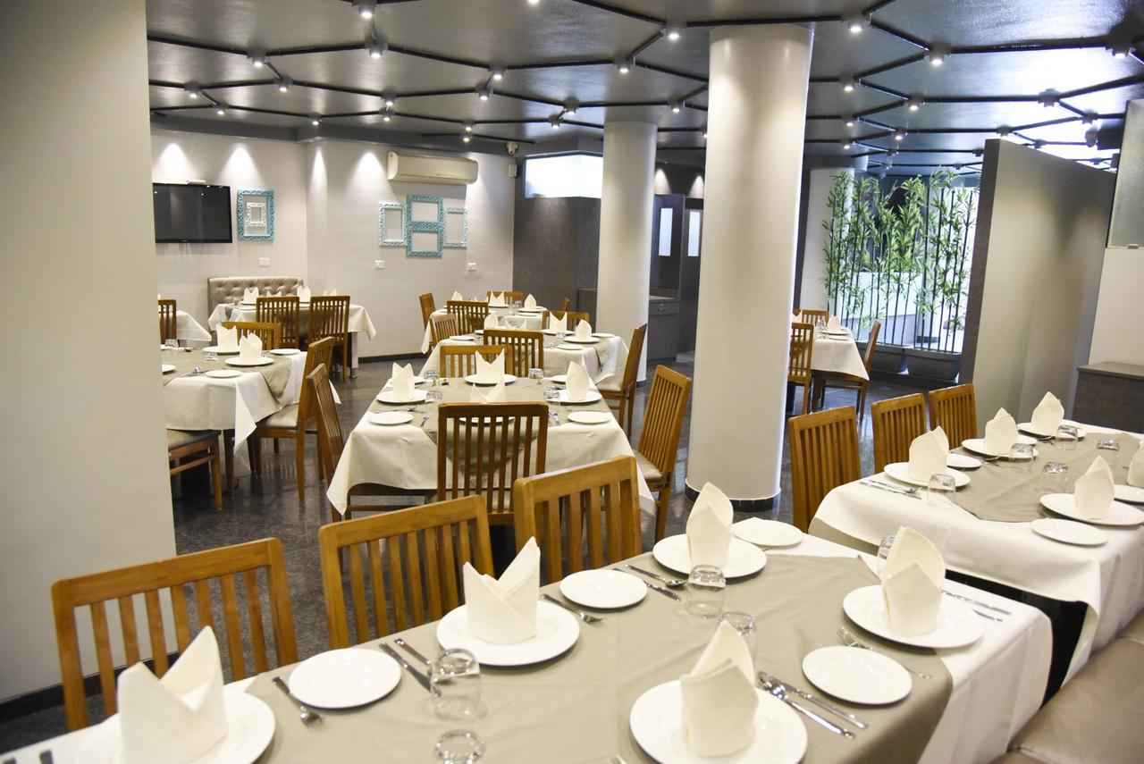 Oyo 10672 Hotel Riviera ناسيك المظهر الخارجي الصورة